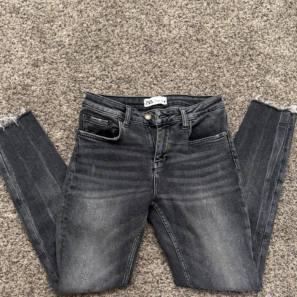 Zara Women's Dark Gray Skinny Jeans